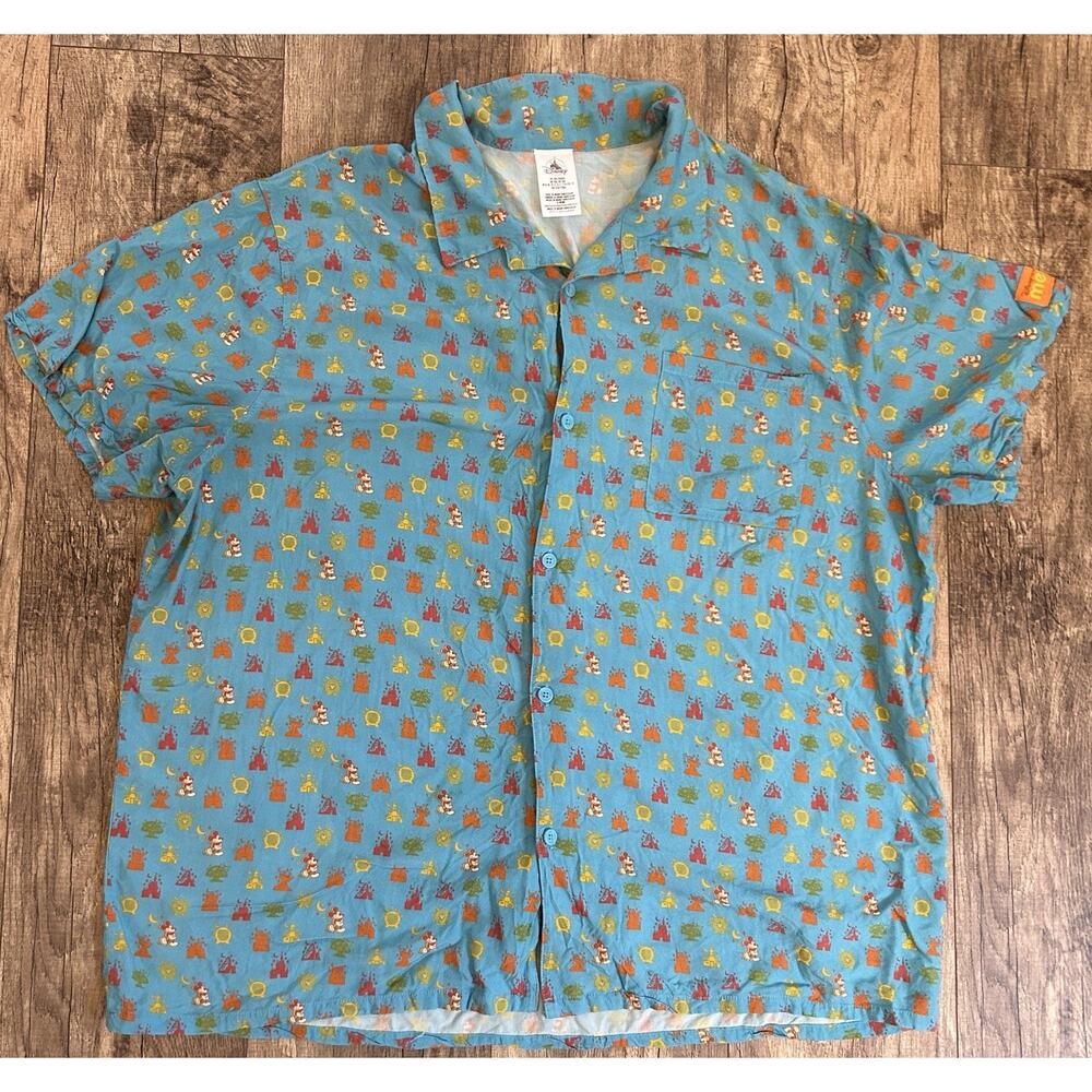 Disney Vacation Club Member Exclusive Men’s 2XL Woven Camp Shirt Light Blue Rare